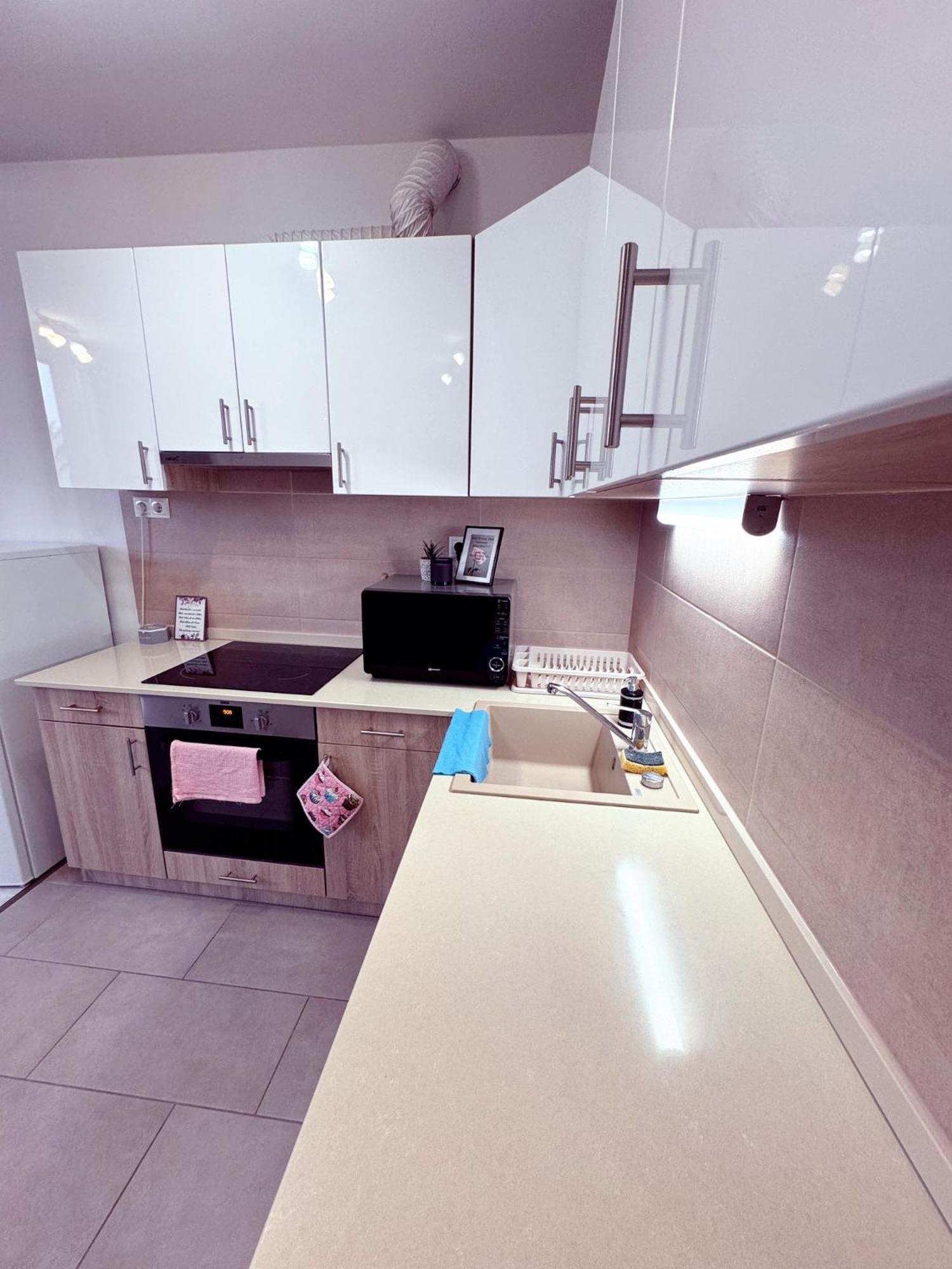 Exclusive Family Apartman Apartment Pecs Exterior photo
