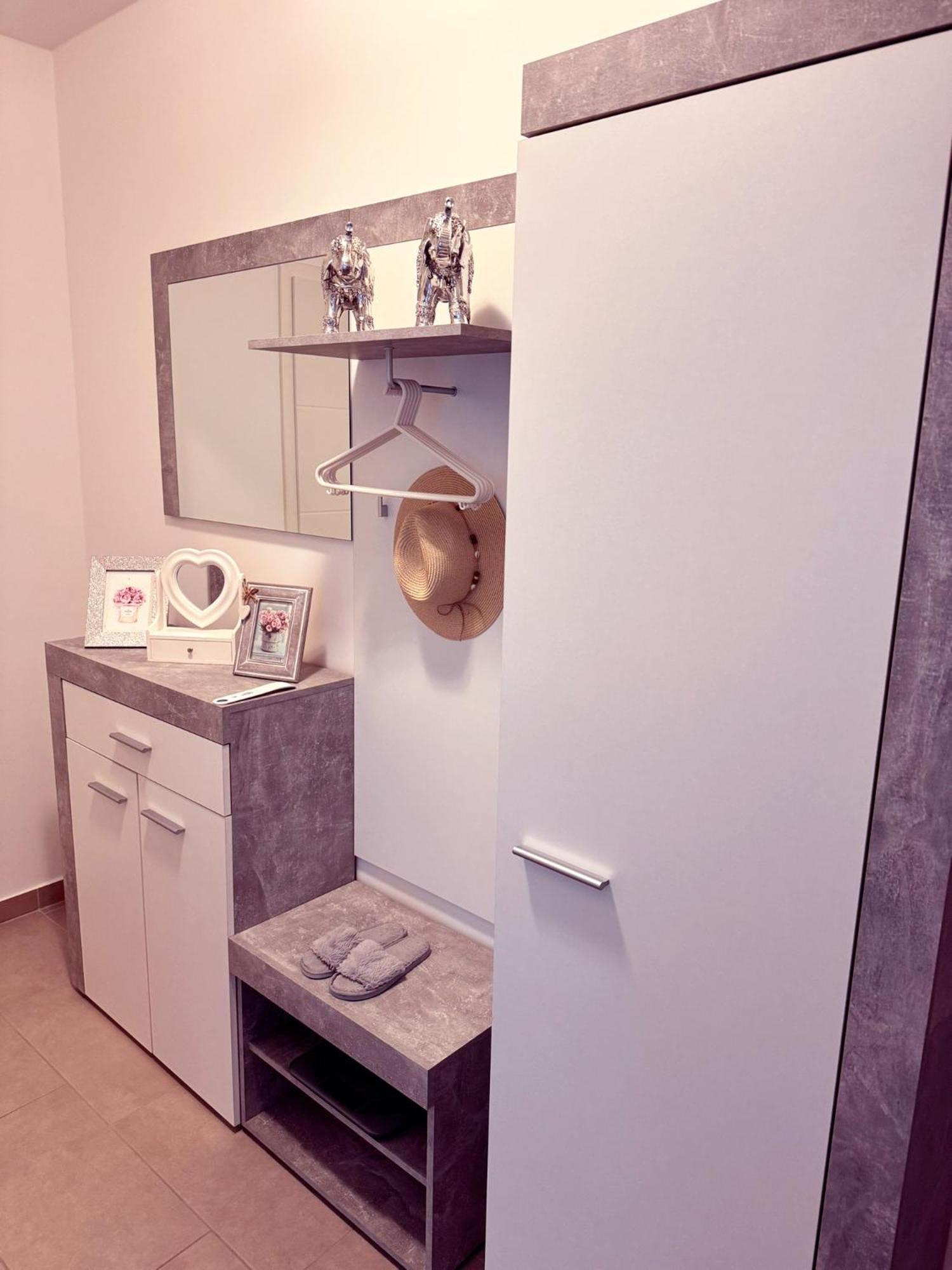 Exclusive Family Apartman Apartment Pecs Exterior photo